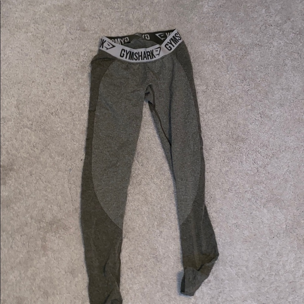 gym shark leggings